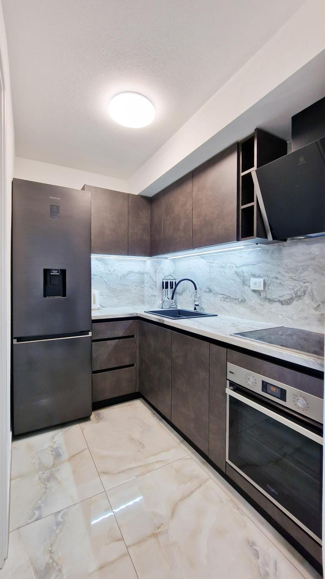 Villa Apartments Marko & Simun Kaštela Extérieur photo