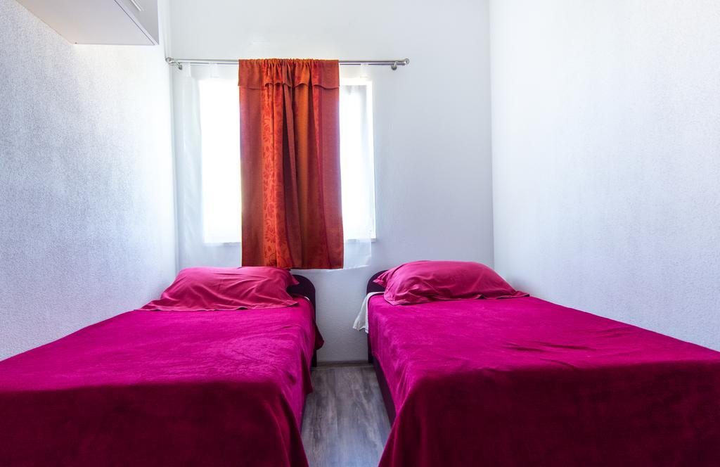 Villa Apartments Marko & Simun Kaštela Extérieur photo
