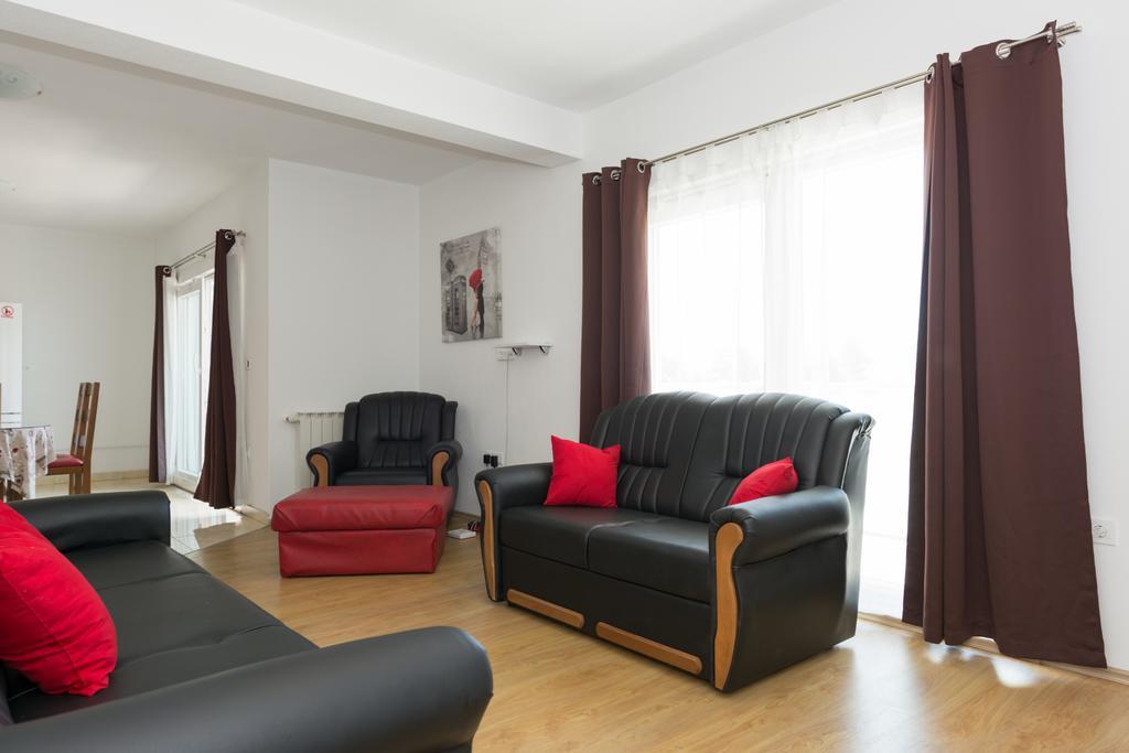 Villa Apartments Marko & Simun Kaštela Extérieur photo
