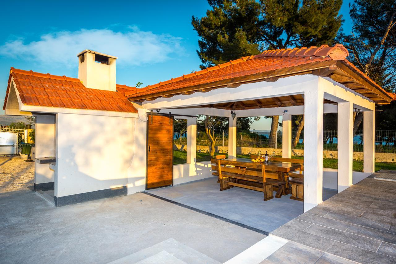 Villa Apartments Marko & Simun Kaštela Extérieur photo