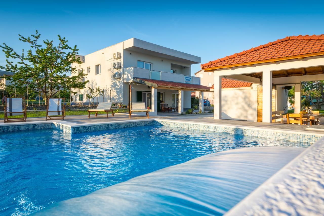 Villa Apartments Marko & Simun Kaštela Extérieur photo